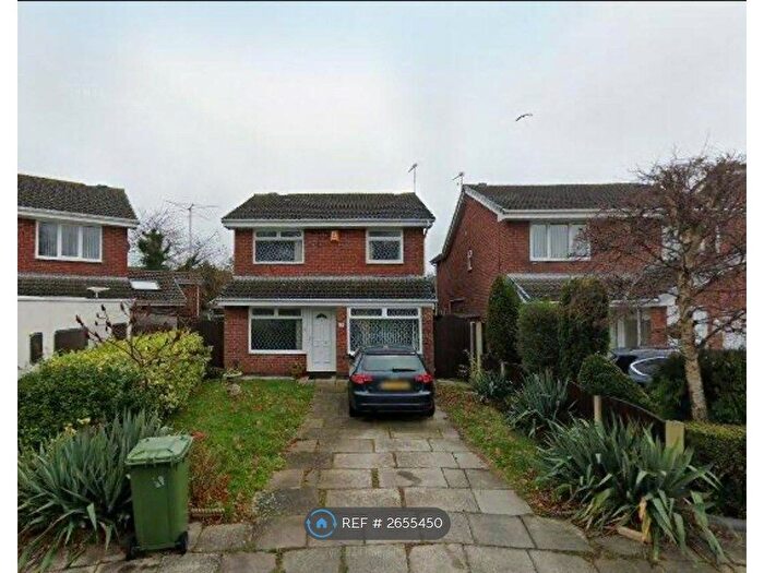3 Bedroom Detached House To Rent In Malham Close, Southport, PR8
