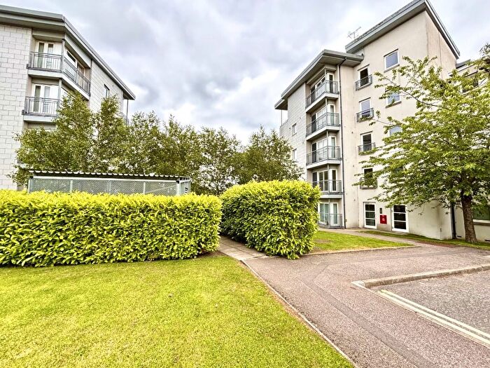 2 Bedroom Flat To Rent In Rubislaw View, West End, Aberdeen, AB15