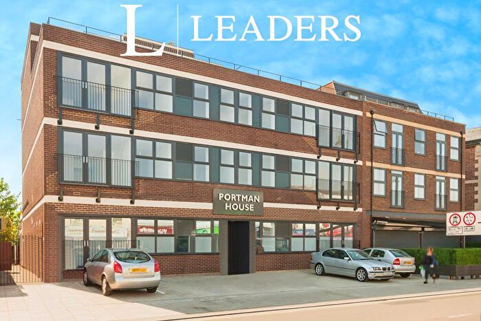 2 Bedroom Flat To Rent In Victoria Road, Romford, RM1