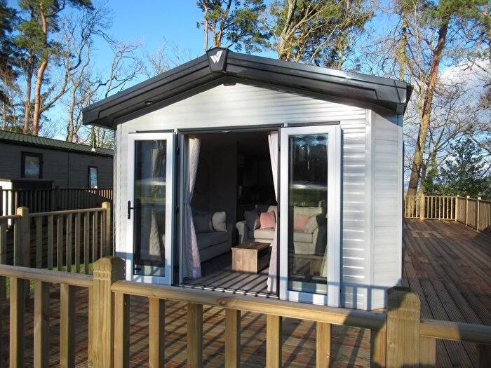 2 Bedroom Mobile/park Home For Sale In Causey Hill, Hexham, NE46