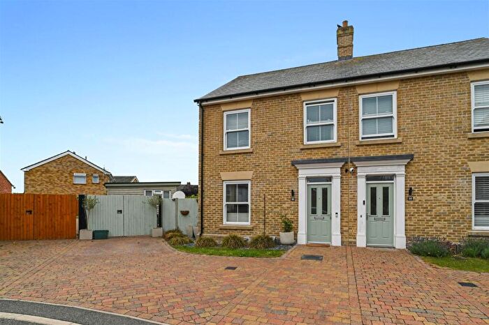 3 Bedroom Semi-Detached House For Sale In Chester Grove, Lawford, Manningtree, CO11