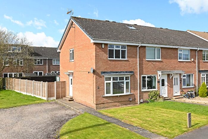 2 Bedroom End Terrace House To Rent In Ostlers Close, Copmanthorpe, York, North Yorkshire, YO23