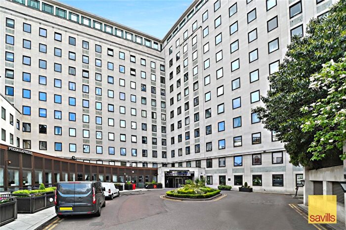 2 Bedroom Flat For Sale In Belvedere Road, London, SE1