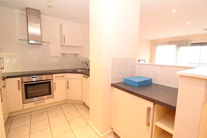 2 Bedroom Apartment To Rent In The Paramount, Beckhampton Street, Swindon, Wiltshire, SN1