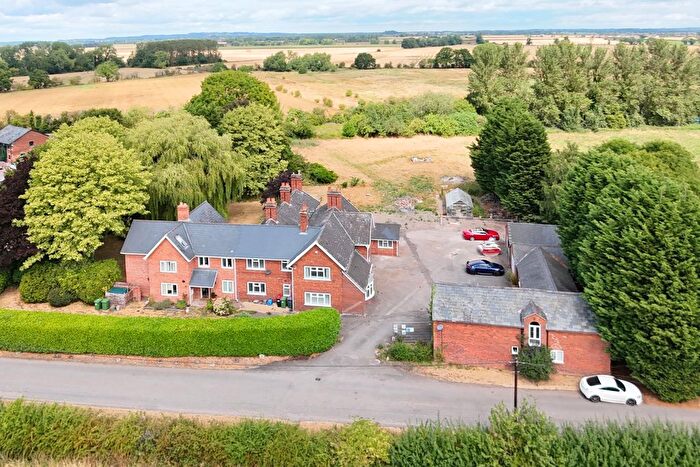 2 Bedroom Flat To Rent In Wappenshall, Telford, TF6