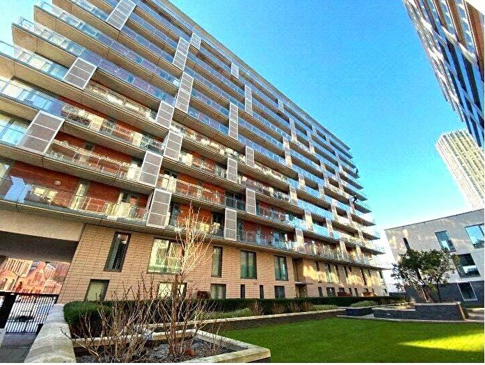 2 Bedroom Apartment To Rent In Spectrum, Block, Blackfriars Road, Salford, M3