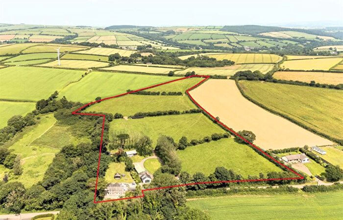 5 Bedroom Detached House For Sale In Inches, Bodmin, PL30