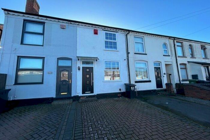 2 Bedroom Property To Rent In Malt Mill Lane, Halesowen, B62