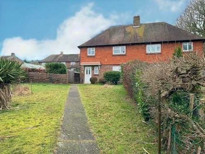 1 Bedroom Flat To Rent In Hornshurst Road, Rotherfield, Crowborough, TN6