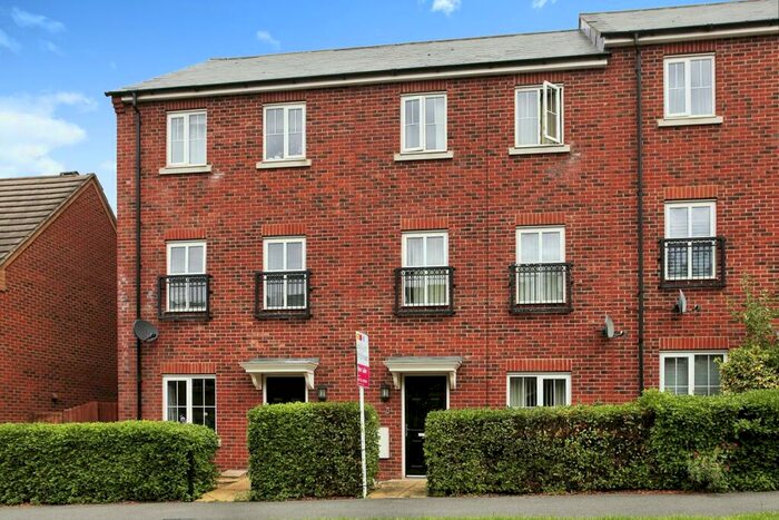 5 Bedroom House To Rent In Eagle Way, Hampton Vale, Peterborough, PE7