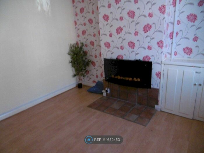 3 Bedroom Terraced House To Rent In !, Grantham, NG31