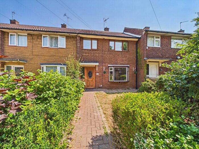 3 Bedroom Terraced House For Sale In Vicarage Road, Mickleover, DE3