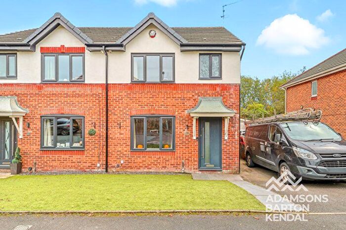 3 Bedroom Semi-Detached House For Sale In Stocksgate, Norden, Rochdale, OL12