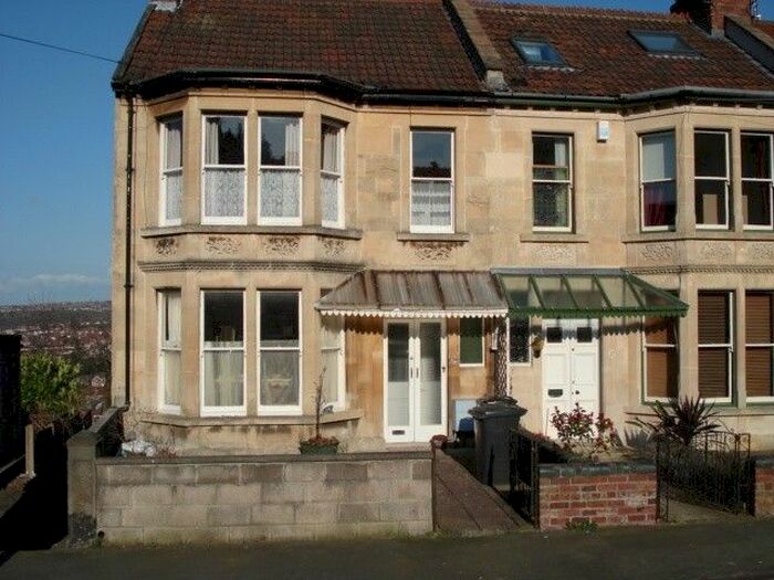 1 Bedroom Flat To Rent In Lullington Road, Knowle, BS4