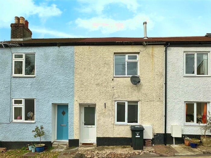 3 Bedroom Terraced House To Rent In Queen Street, Honiton, Devon, EX14