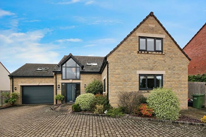 4 Bedroom Detached House For Sale In Charfield Road, Kingswood, Wotton-Under-Edge, Gloucestershire, GL12