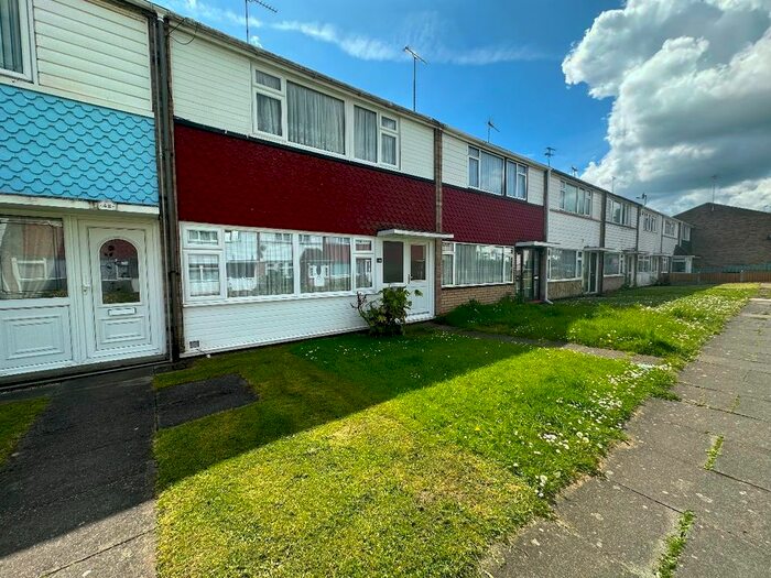 3 Bedroom Terraced House To Rent In Jermayns, Laindon, Basildon, SS15