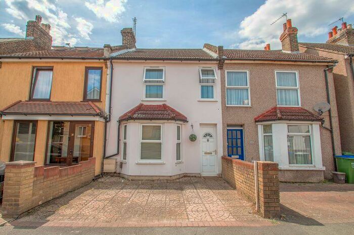 2 Bedroom Terraced House To Rent In West Street, Bexleyheath, DA7