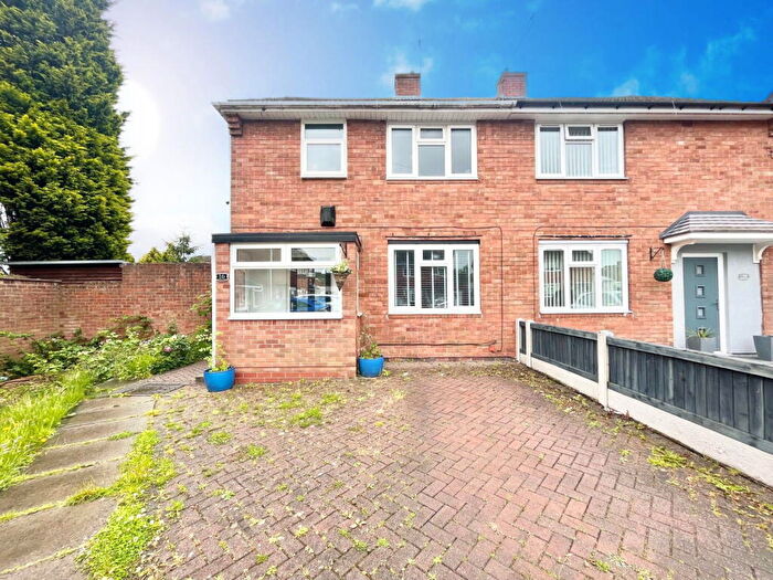 3 Bedroom Semi-Detached House For Sale In Charles Road, Quarry Bank, Brierley Hill, DY5