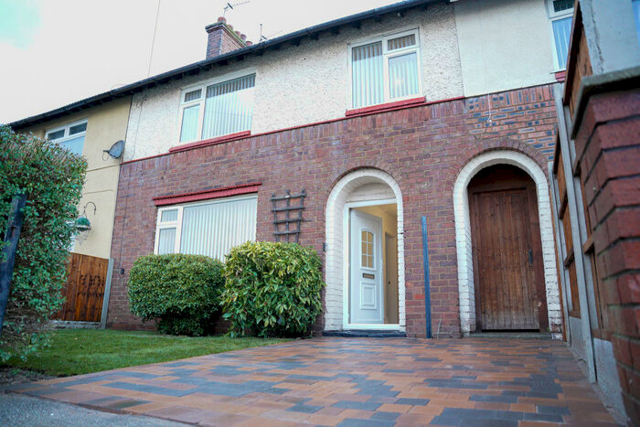 3 Bedroom House To Rent In Charlton Road, L13