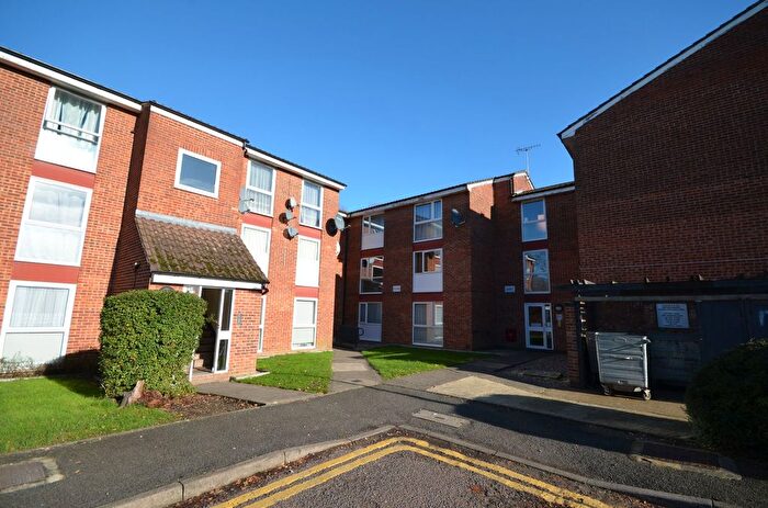 2 Bedroom Flat For Sale In Archery Close, Wealdstone, Harrow, HA3