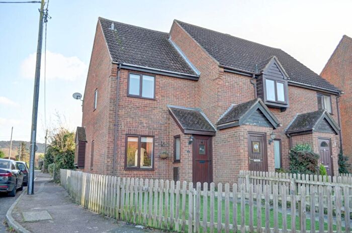 2 Bedroom End Of Terrace House To Rent In Hill View, Great Kimble, Aylesbury, Buckinghamshire, HP17