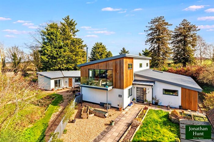 6 Bedroom Detached House For Sale In The Street, Wallington, Baldock, SG7