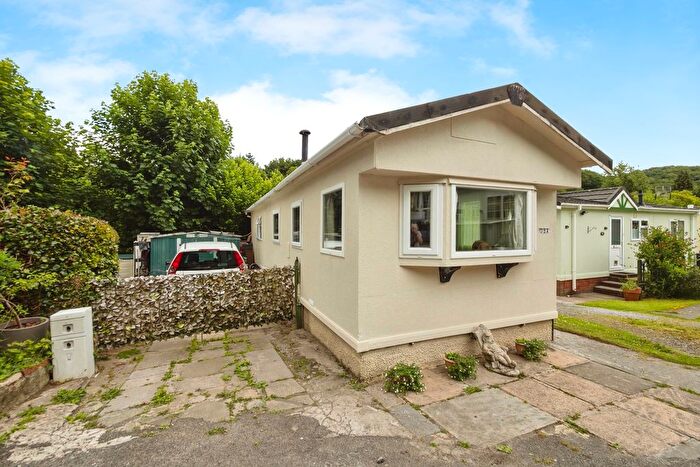 1 Bedroom Property For Sale In Waterleat Walk, Ashburton Park, Ashburton, Newton Abbot, TQ13