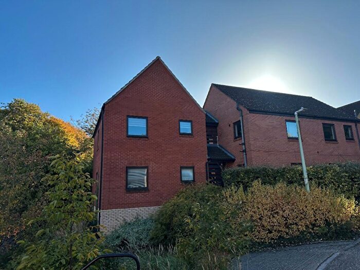 2 Bedroom Flat For Sale In Prince Of Wales Close, Bury St. Edmunds, Suffolk, IP33