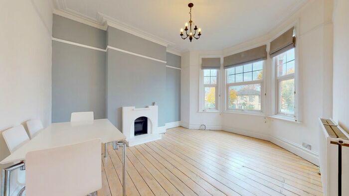 1 Bedroom Flat To Rent In Upper Richmond Road, London, SW15