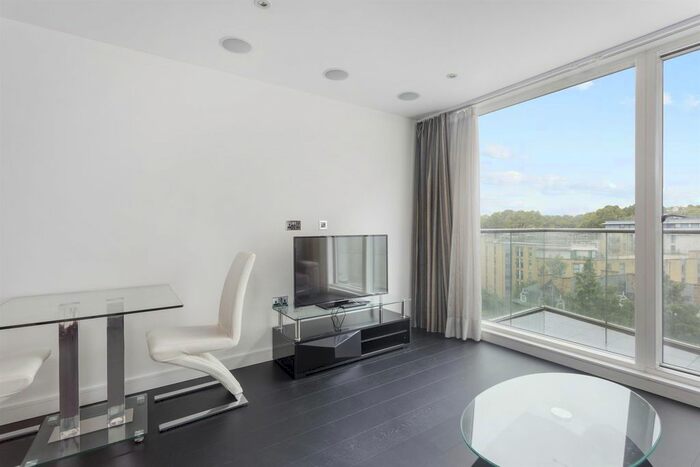 1 Bedroom Flat To Rent In Caro Point, Grosvenor Waterside, Gatliff Road, London, SW1W