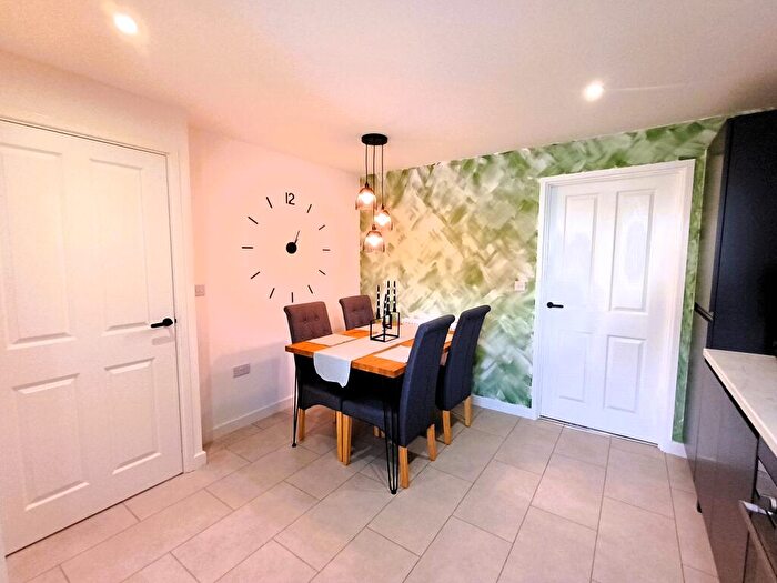 3 Bedroom Semi-Detached House For Sale In Alder Gardens, Newton Aycliffe, DL5