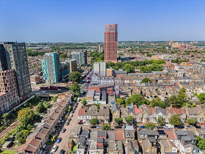 Property To Rent In Stainforth Road, Walthamstow, E17