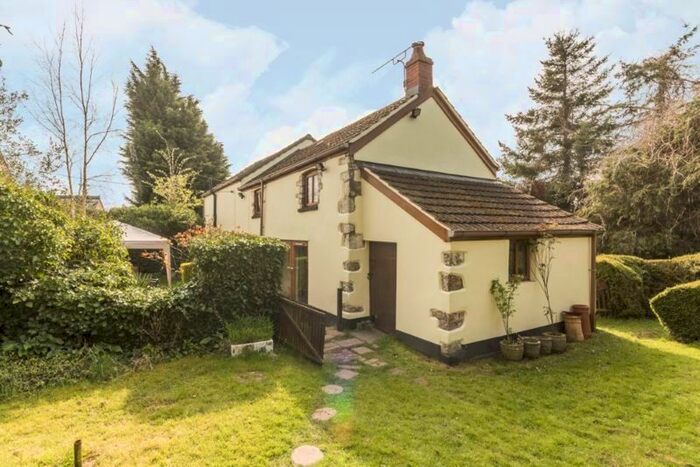 5 Bedroom Cottage For Sale In Llandavenny, Magor, Caldicot, NP26