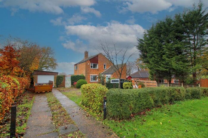 3 Bedroom Detached House For Sale In Main Street, Sigglesthorne, HU11