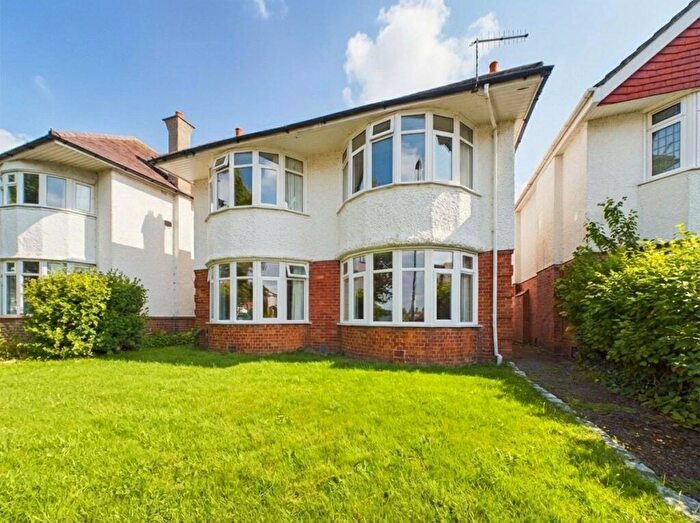 3 Bedroom Detached House For Sale In Tuckton Road, Tuckton, Bournemouth, Dorset, BH6