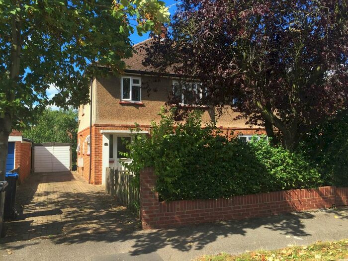 3 Bedroom Semi-Detached House To Rent In Egham, Surrey, TW20