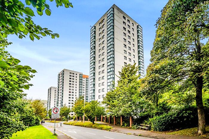1 Bedroom Apartment To Rent In Wheatley Court, Halifax, HX2
