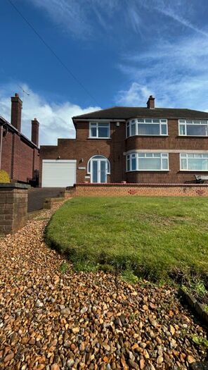 3 Bedroom Detached House To Rent In Coventry Road, Kingsbury, Tamworth, B78