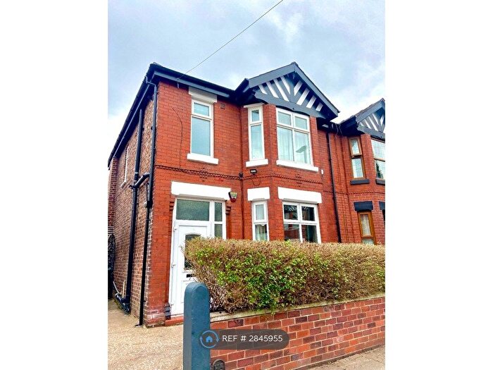3 Bedroom Semi Detached House To Rent In Bristol Avenue, Manchester, M19