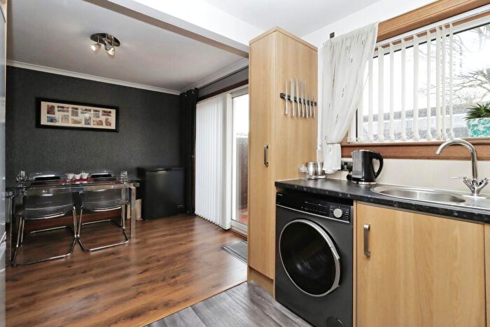 3 Bedroom End Of Terrace House For Sale In Beath View, Dunfermline, Fife, KY11