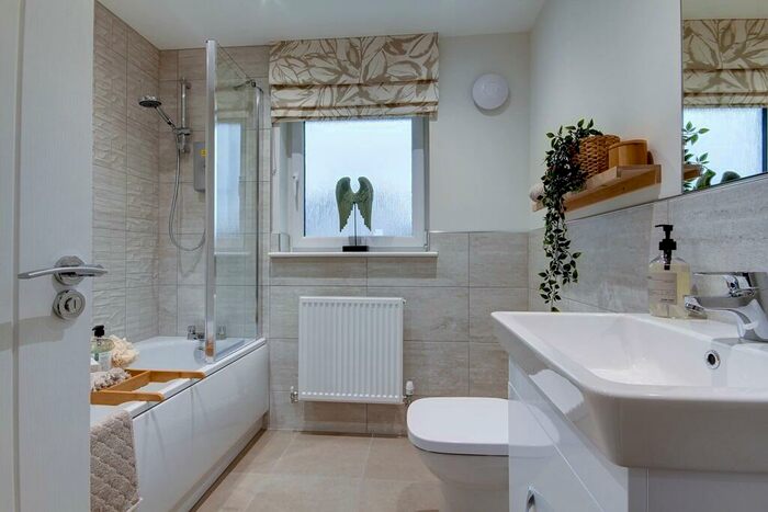 4 Bedroom Detached House For Sale In South Scotstoun, South Queensferry, EH30