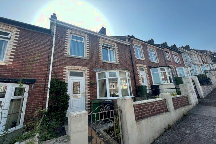 3 Bedroom Property To Rent In Clinton Avenue, Plymouth, PL4