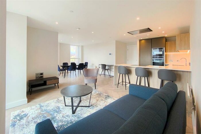 2 Bedroom Apartment To Rent In Castle Wharf, M15