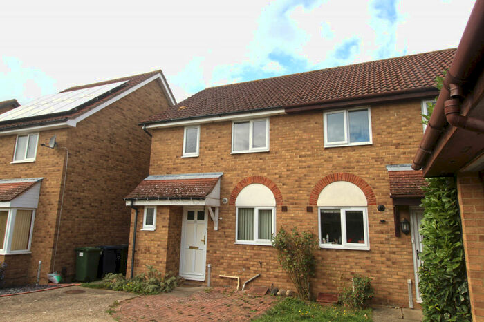 3 Bedroom Semi-Detached House To Rent In Owl Way, Hartford, Huntingdon, PE29