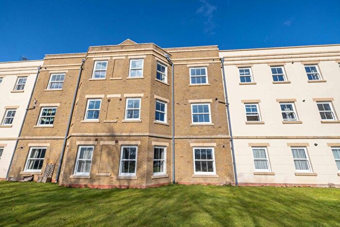 3 Bedroom Flat To Rent In Ainsley Way, Chartham, Canterbury, Kent, CT4