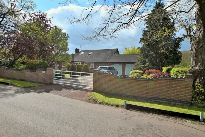 3 Bedroom Bungalow For Sale In Church Lane, Thrumpton, NG11