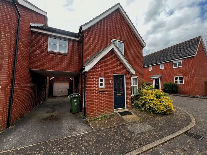 3 Bedroom Link Detached House To Rent In Shelley Close, Downham Market, PE38