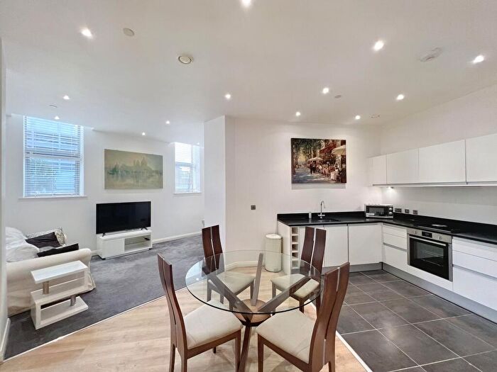 2 Bedroom Apartment To Rent In Corporation Street, The Co-Operative, CV1