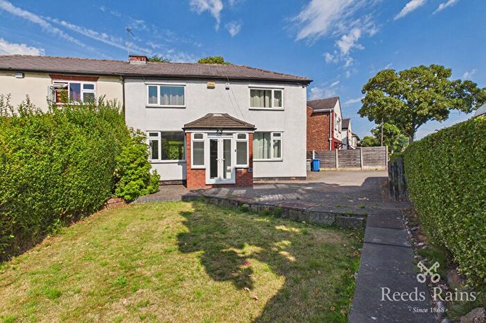 3 Bedroom Semi-Detached House To Rent In Moss Road, Stretford, Manchester, Greater Manchester, M32